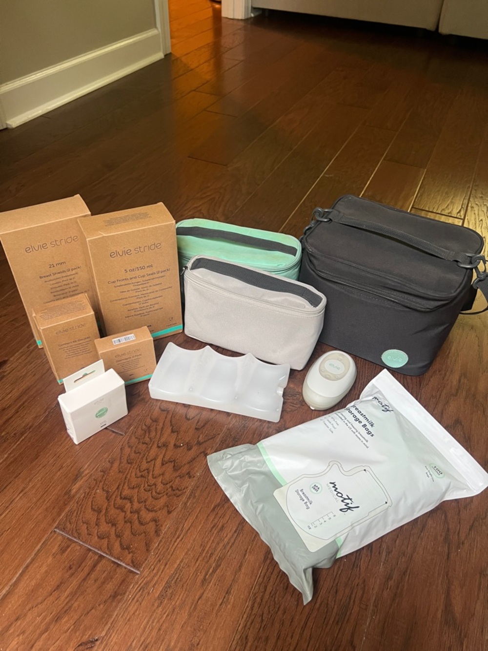 Elvie Stride Hands Free Wearable Pump Set